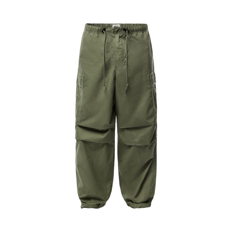 Giant Cargo Pant