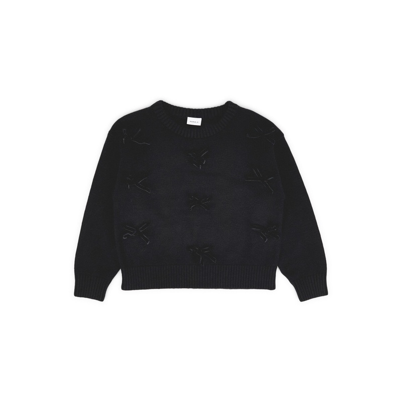 Long Sleeved Knitted Pullover