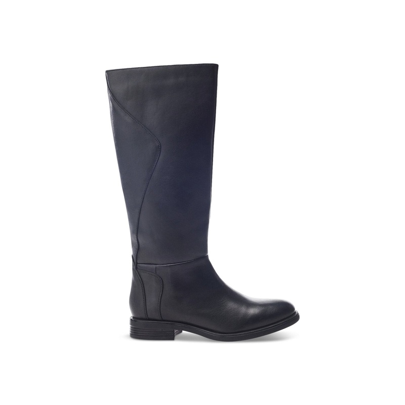 B.Ginny Leather Boots