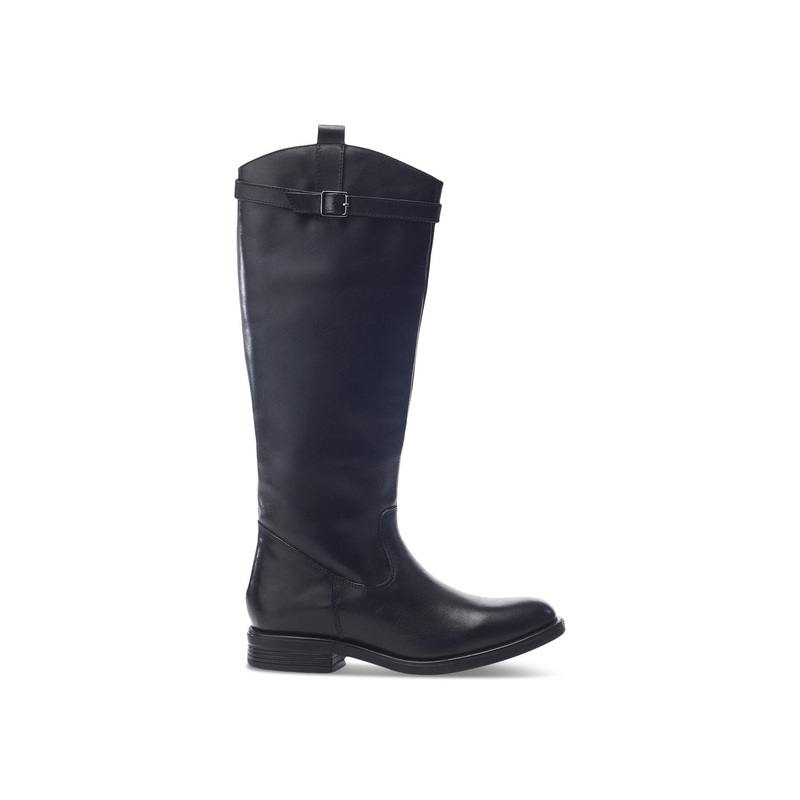 B.Luna Leather Boots