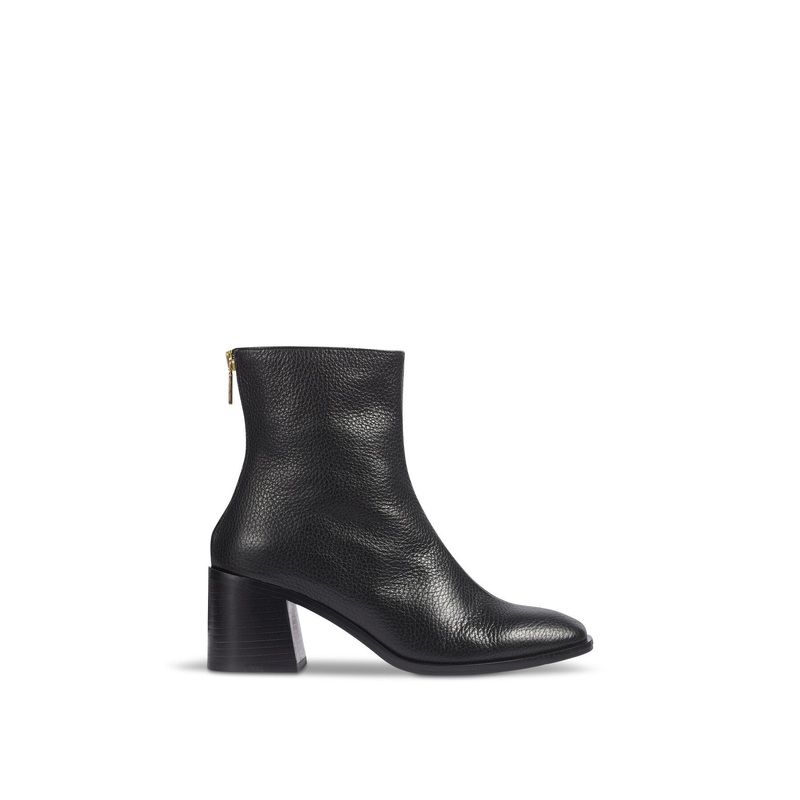 Camila Front Seam Casual Boot