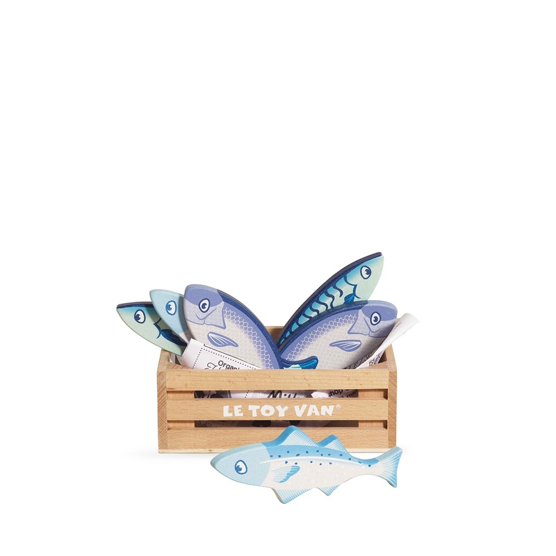 Wooden Food Crate Fish Toy Set