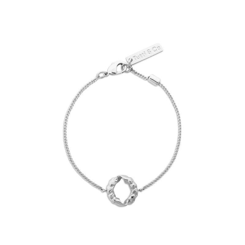 Ember Twist Pendant Bracelet