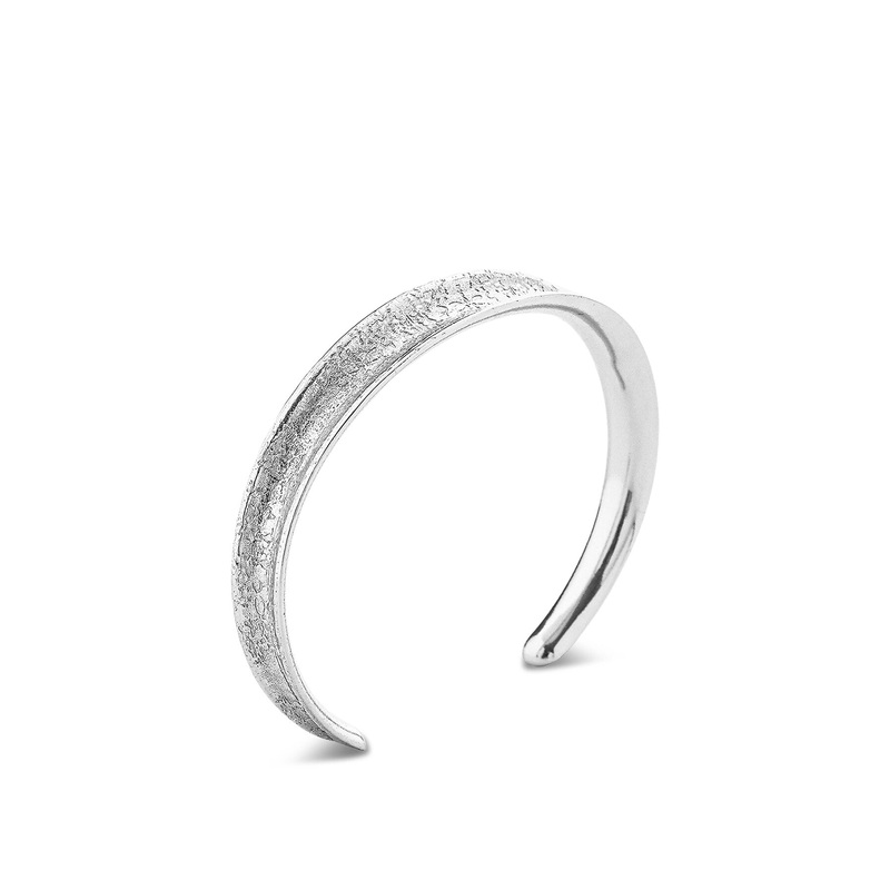 Haven Twist Solid Bangle