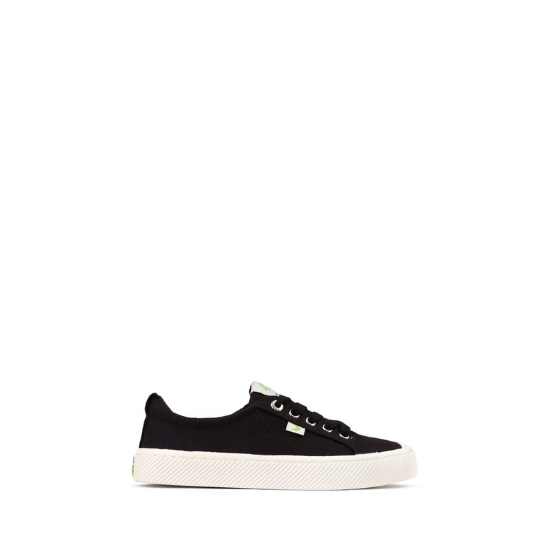 Oca Low Canvas Trainers White