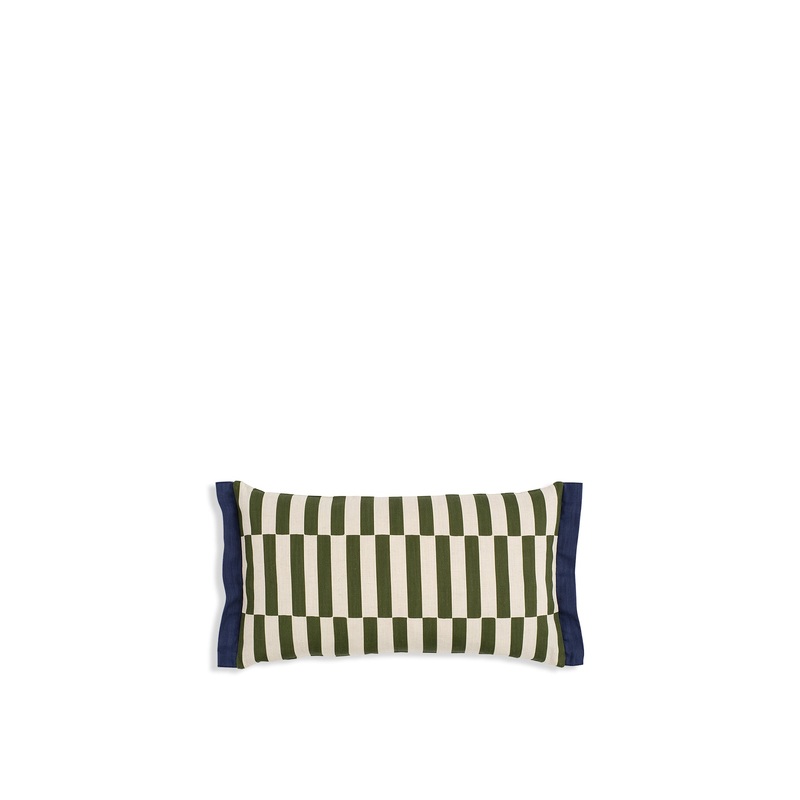 Perspective Cushion Sand