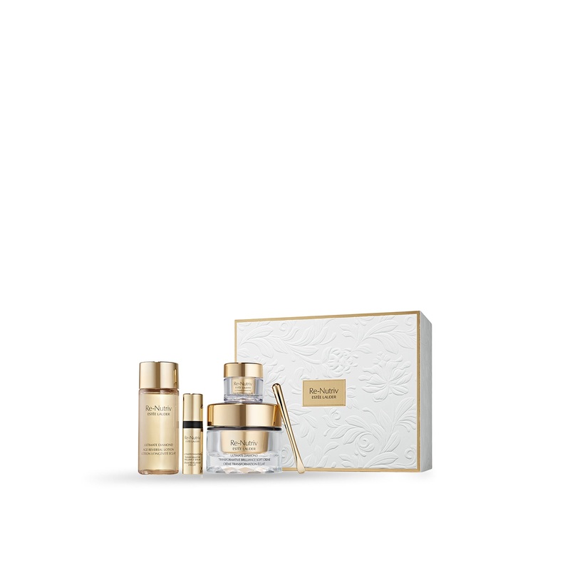 The Re-Nutriv Reawaken Skins Youthful Radiance Ritual