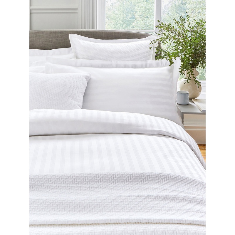 Adan White Double Duvet Cover