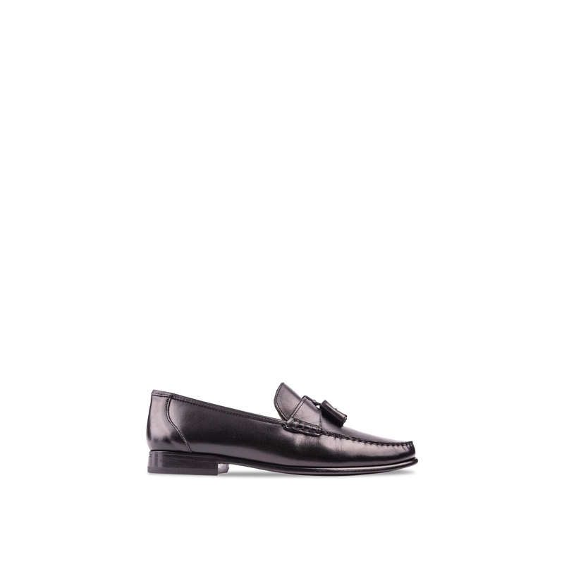 SOLE Twin Tassel Loafer Shoes