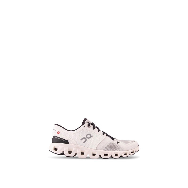 Women's ON Cloud X 3 Trainers