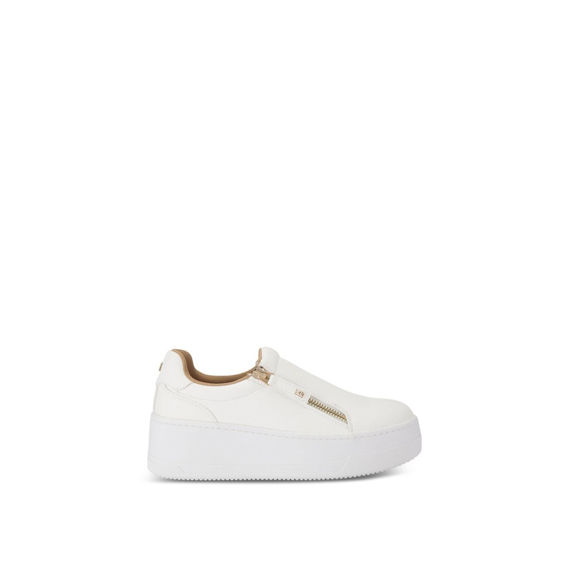 LOTTIE SLIP ON