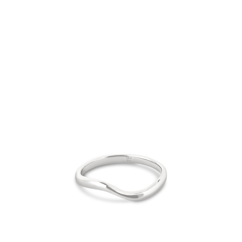 Plain Wave Ring