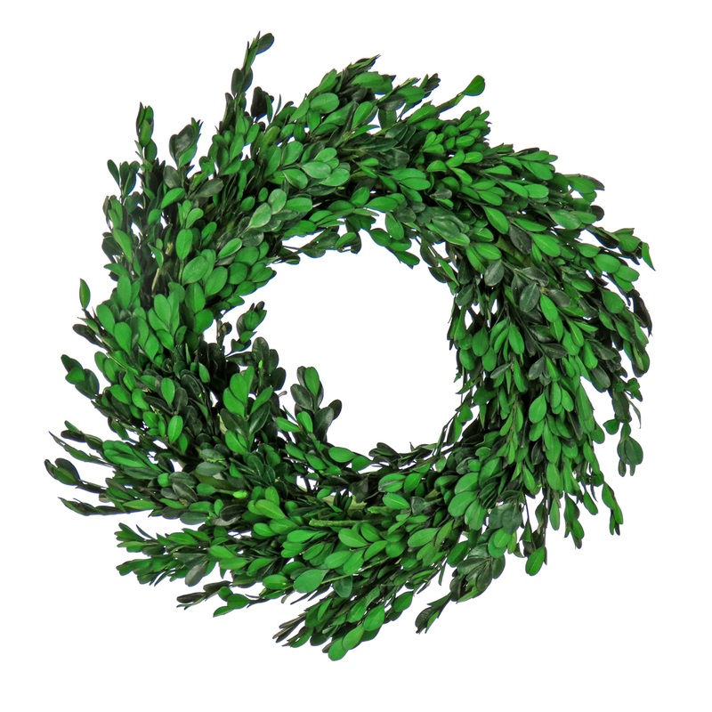 18 in. Spring Wreath with Boxwood Flowers, Flowing Green Stems