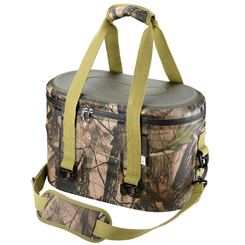 11 in. Soft Cooler Bag in Camouflage