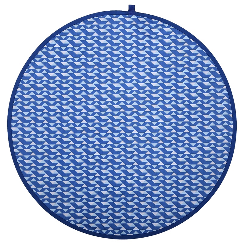 57 in. Round Pop-Open Travel Blanket
