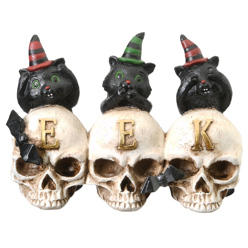 5 in. Halloween Three Black Cats and EEK Skull Sign Decoration