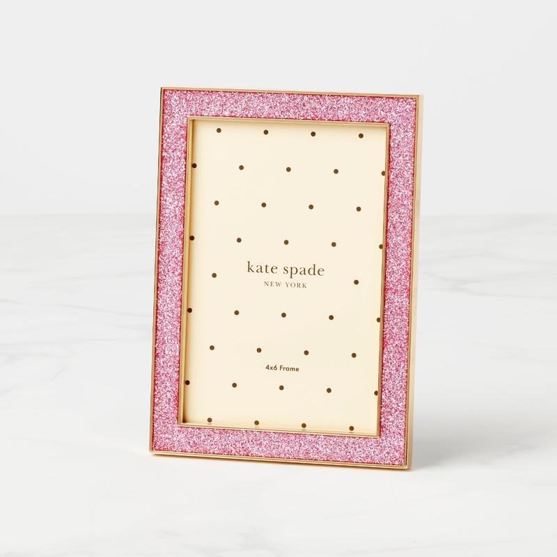 Sitting Pretty 4" X 6" Pink Glitter Frame