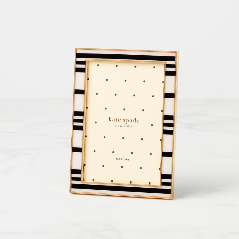 Sitting Pretty 4" X 6" Stripe Frame