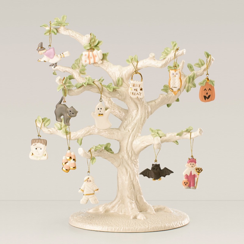 Trick or Treat 12-Piece Ornament & Tree Set