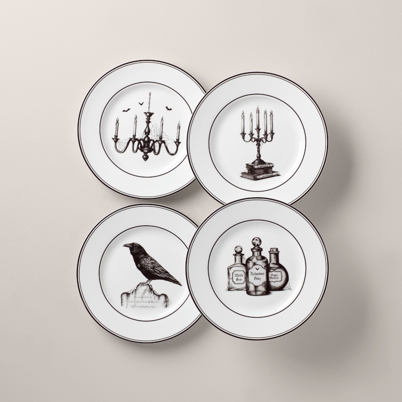 Vintage Halloween Dessert Plates - Set of 4