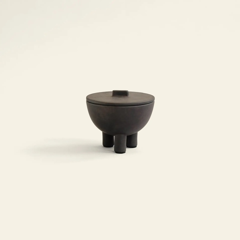 101 Copenhagen Duck Jar, Medio