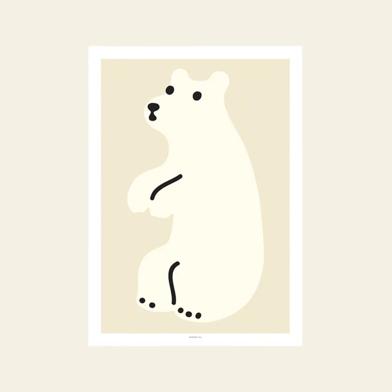 WARMGREY TAIL Huggy Bear Cream Poster (30x40)