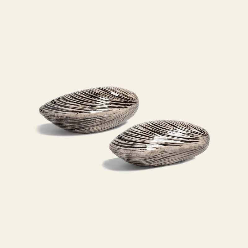 &klevering Mussel Salt & Pepper Set