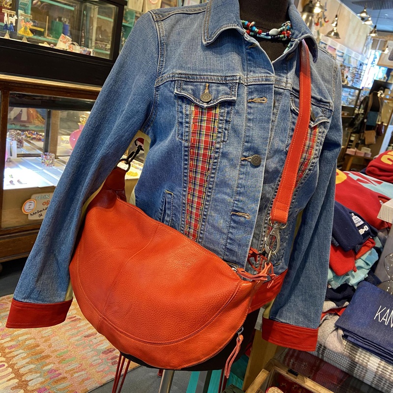 Crossbody/Sling Bag - Leather - Red